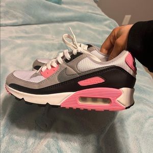 Nike Air Max sneaks